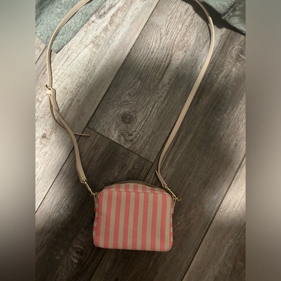 Little purse. Mini size. Never used - Picture 2 of 5